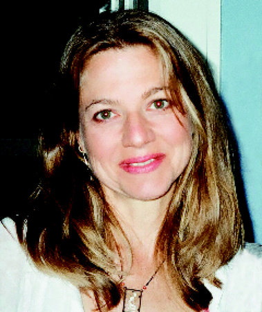 Laura J Bryant